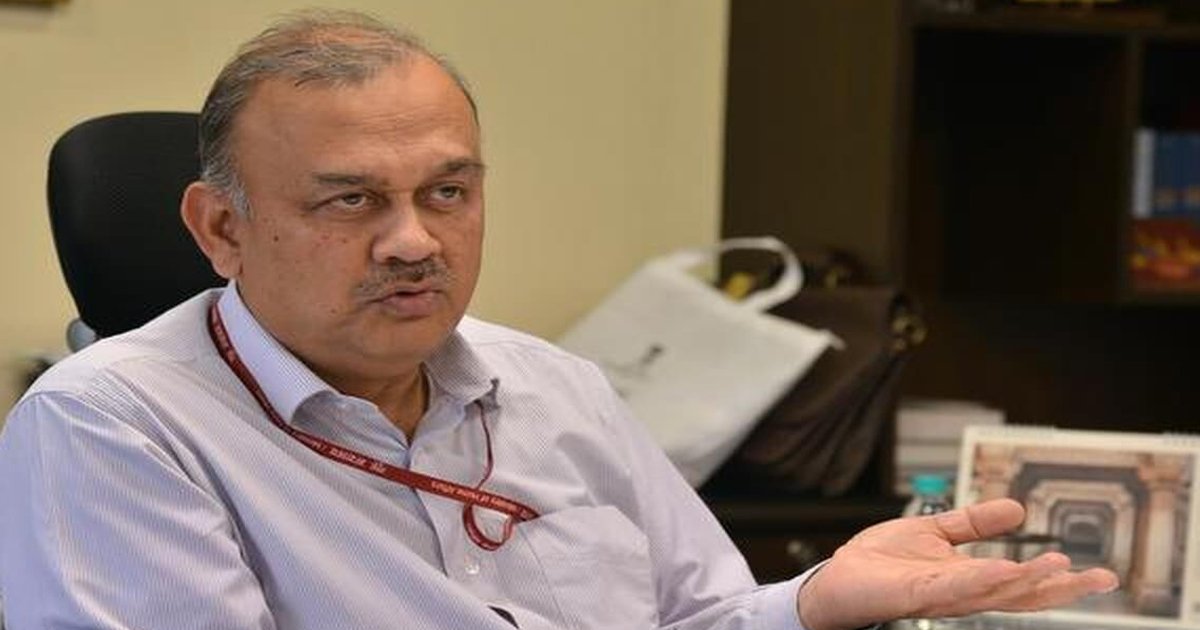 HDFC Bank के चेयरमैन अतनु चक्रवर्ती ने अचानक दिया इस्तीफा
