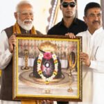 तारकेश्वर की धरती में आस्था और संस्कृति का उपहार से मुख्यमंत्री जी ने प्रधानमंत्री मोदी जी का स्वागत