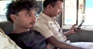 बंगाल में आधी रात क्राइम सीन रीक्रिएशन के दौरान मुठभेड़, नाबालिग से दुष्कर्म और हत्या का मुख्य आरोपी प्रह्लाद दास की पुलिस एनकाउंटर में मौत
